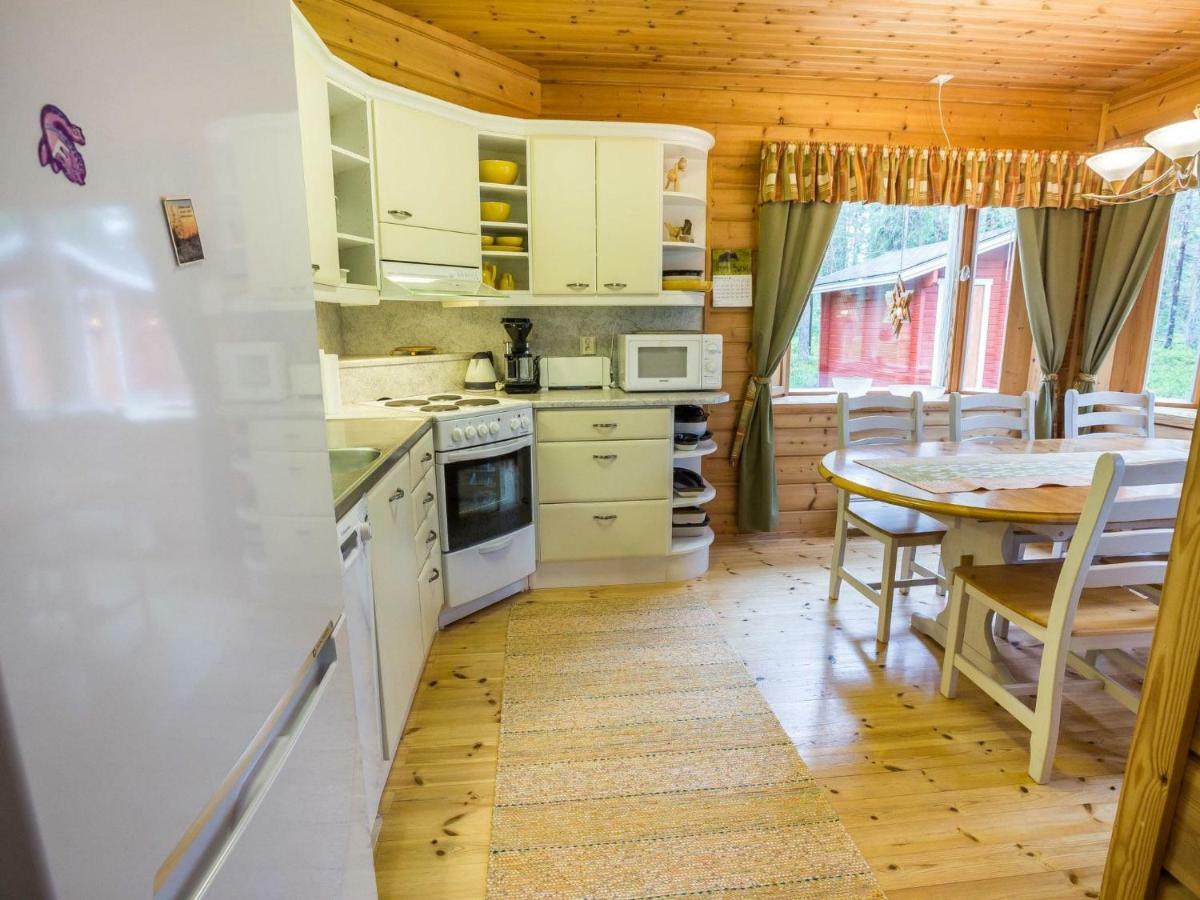 Holiday Home Lemmenlaakso By Interhome Экясломполо Экстерьер фото